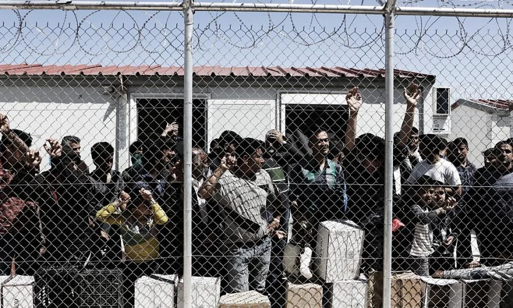 Υγειονομική βόμβα η δομή ΒΙΑΛ Χίου: Εντοπίστηκαν πολλά κρούσματα κορονοϊού